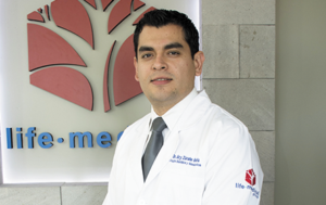 Dr. Ary Zárate